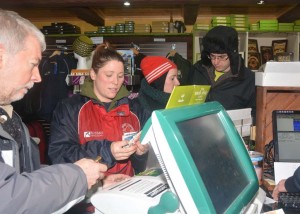 The first customers for Garth Brooks' concerts wait anxiously for the tickets to go on sale.