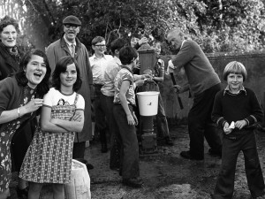 Fetching water at Parteen during the drought of 1977. Photograph, The Limerick Leader