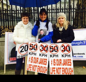 Paula Flynn, Roseanne Brennan and Rita Malone outside Dáil Éireann.