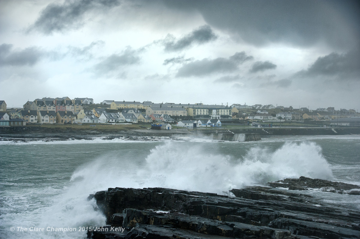 A view of the the high seas and growing waves forming at Kilkee as the wind picks up on Monday afternoon. Photograph by John Kelly.