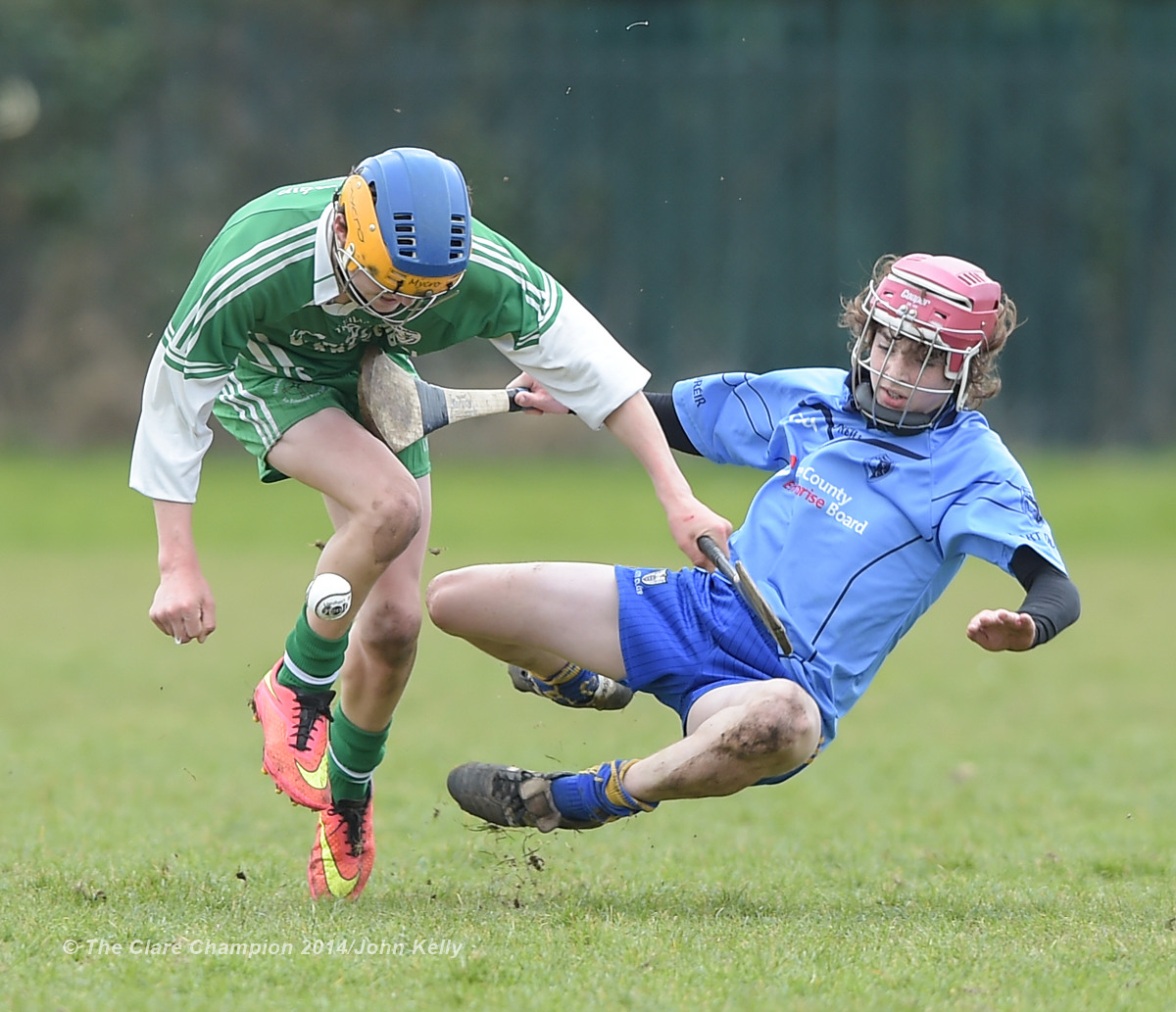 Aidan Mc Carthy of Ennistymon CBS in action against Aidan Sheedy of Scariff Community College during their Munster U-15 D final at Clarecastle. Photograph by John Kelly.