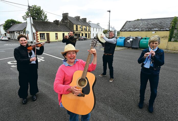 Members of the Carrigaholt Festival Committee; Annabel Mc Mahon, at front, with, back from left, Imelda Lynch of The Long Dock, , Christian Heta, Amigo's Caravan Park, Mark Carmody of Carmody's Bar and Mags Keane o Keane's Bar, who held a virtual online festival due to the cancellation of their main event because of the Corona Virus. Photograph by John Kelly