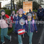 Gaelscoil Mhíchíl Cíosóg walking bus, Gaelscoil Mhíchíl Cíosóg, Ennis, at 09:37:34, 11February 2022,